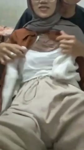 Omekin ayang jilbab sampe puas.mp4.mp4