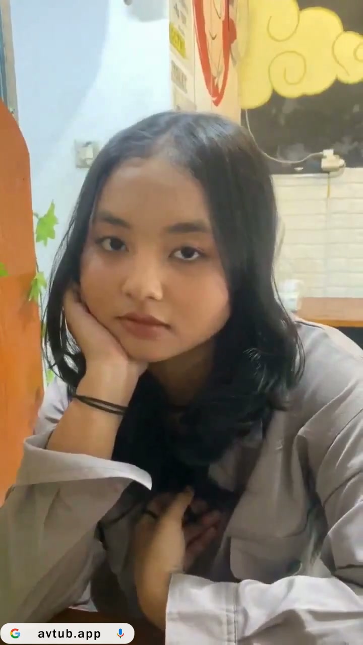 Kolpri Cewek Jilbab Chubby Ngewe mp4.mp4