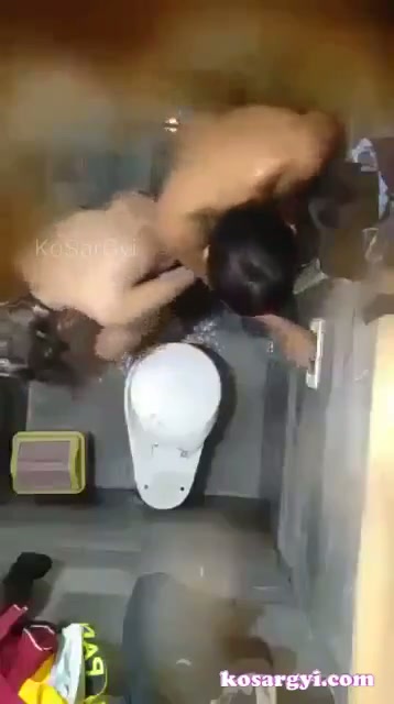 ngintip pengantin baru yg mandi bareng – DoodStream