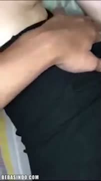 ABG gak kunci pintu pas tidur malah di grepe2